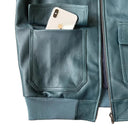 Chaqueta vaquera con parches cargo