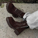 Botas de ante con punta cuadrada