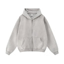 Sudadera con capucha y parches de mezclilla en gris roca