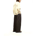 Relaxed Wide-Leg Trouser