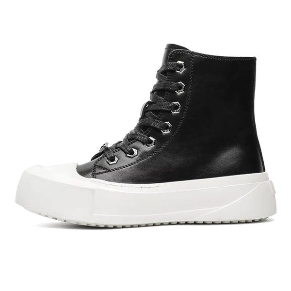Classic Stacked Toe Sneaker – Attere