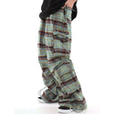 Camp Plaid Pleated Cargo Pant