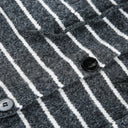 Le Cardigan Rayé à Capuche